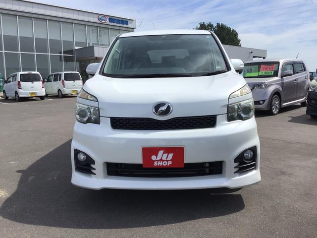 2011 TOYOTA VOXY ZS